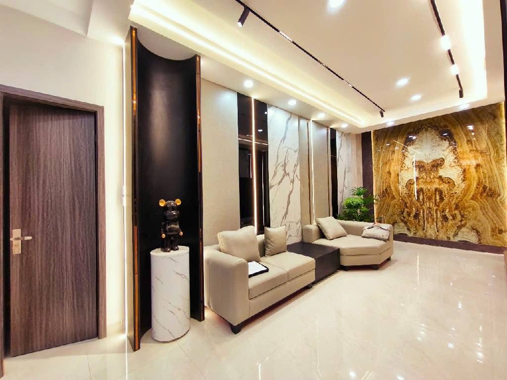 Nhà mới xây cần bán ngay- Đường Lò Đúc, Hà Nội diện tích 52m2 x 6 tầng có thang máy, giá 15.5 Tỷ